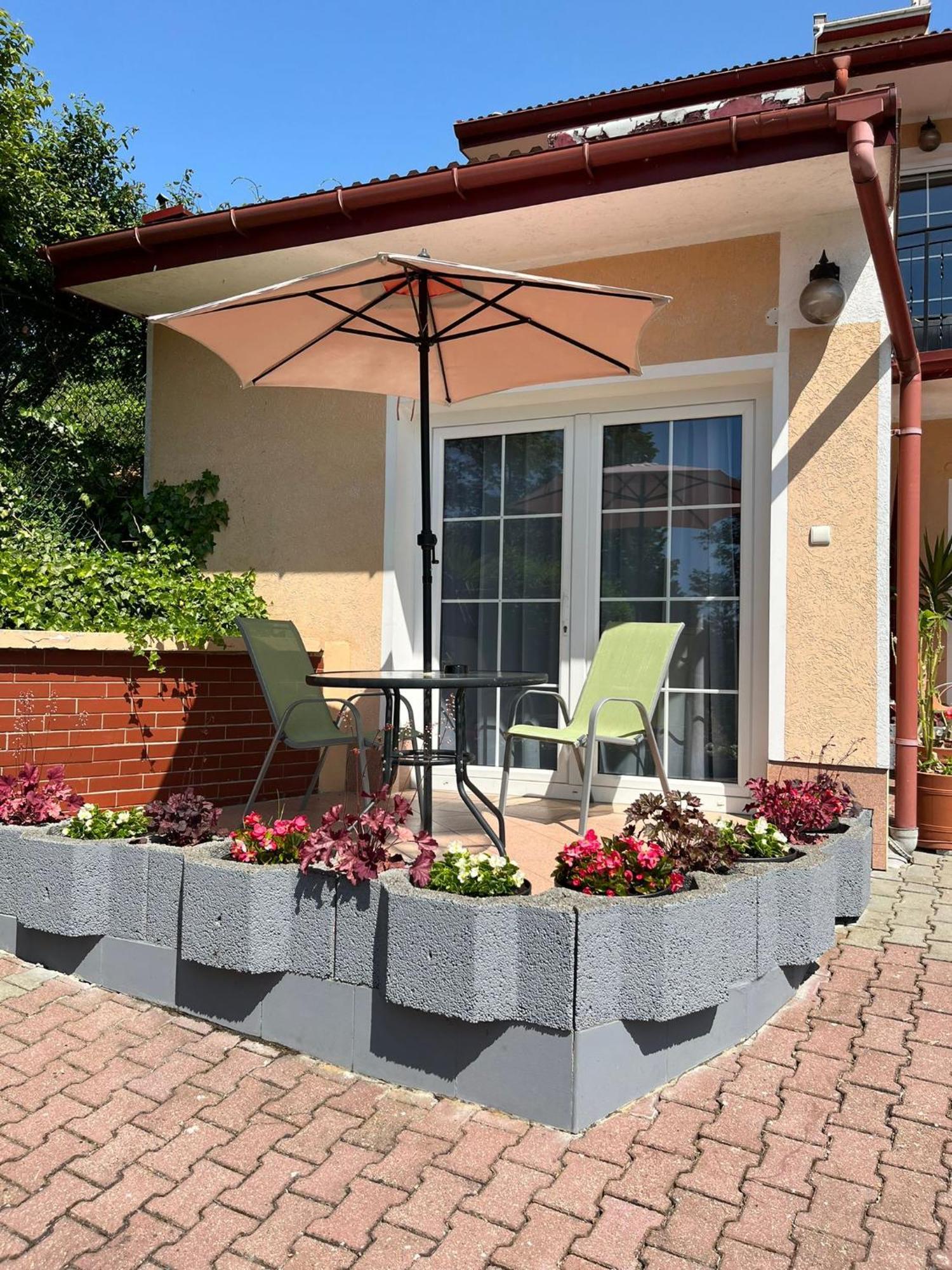Hotel Eva Mrągowo Exterior foto